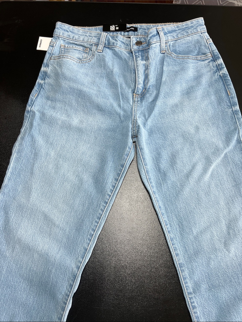 Express Light Wash ankle Jeans